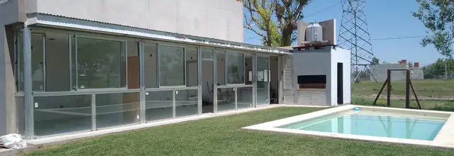 Exteriores · Cerramientos — foto 04