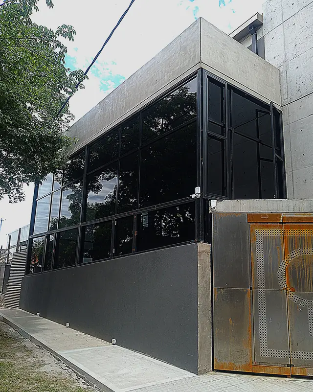 Fachadas – Frente Integral IBM – Piel de vidrio — foto 03